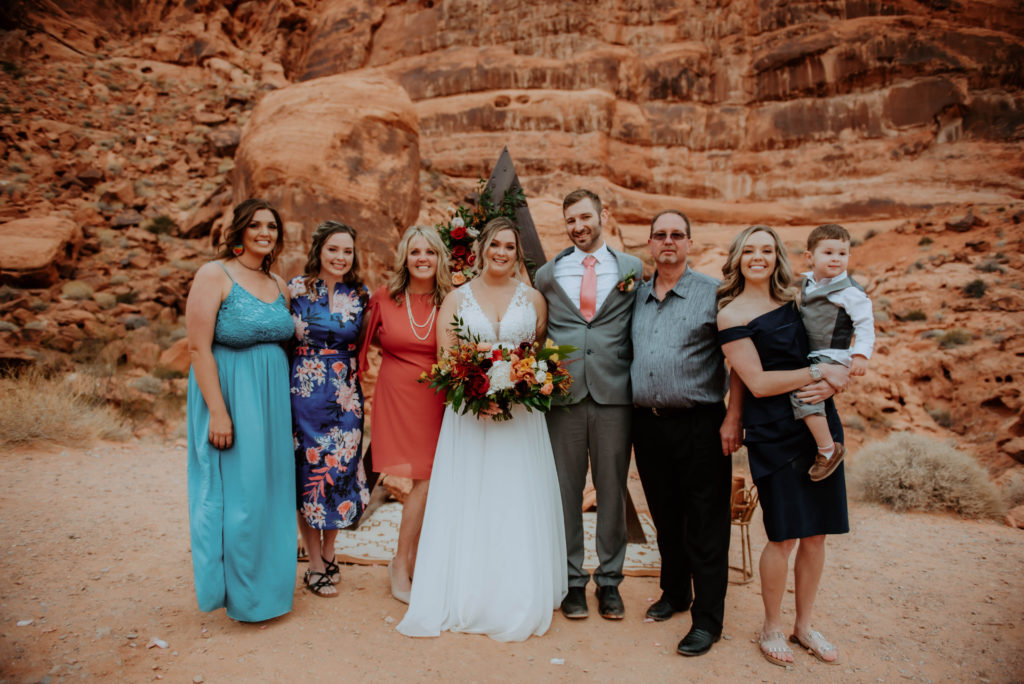 Group wedding photo in Valley of Fire 