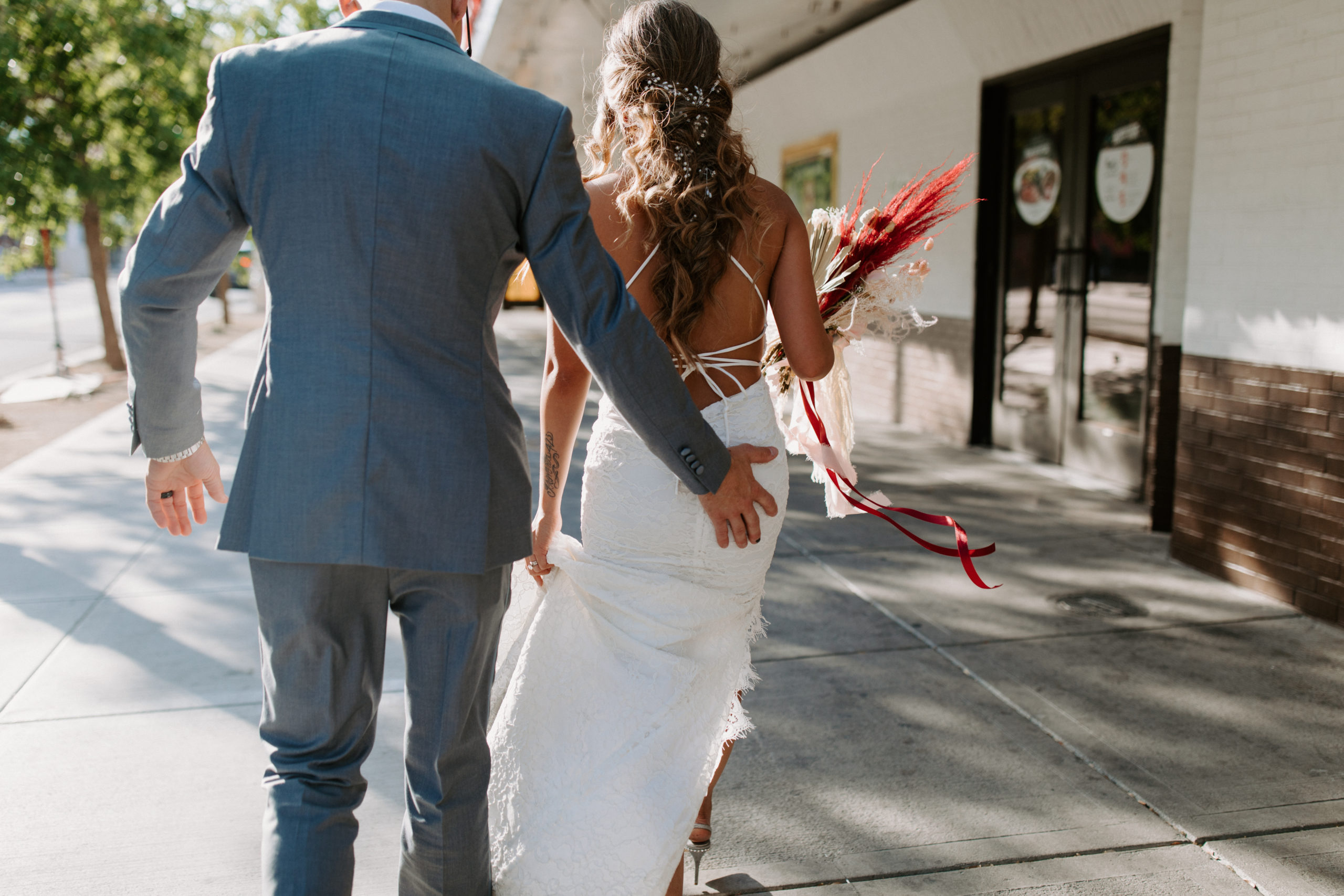 Bride and Groom leaving to Valley of Fire for Elopement after First Look in Downtown Las Vegas 
