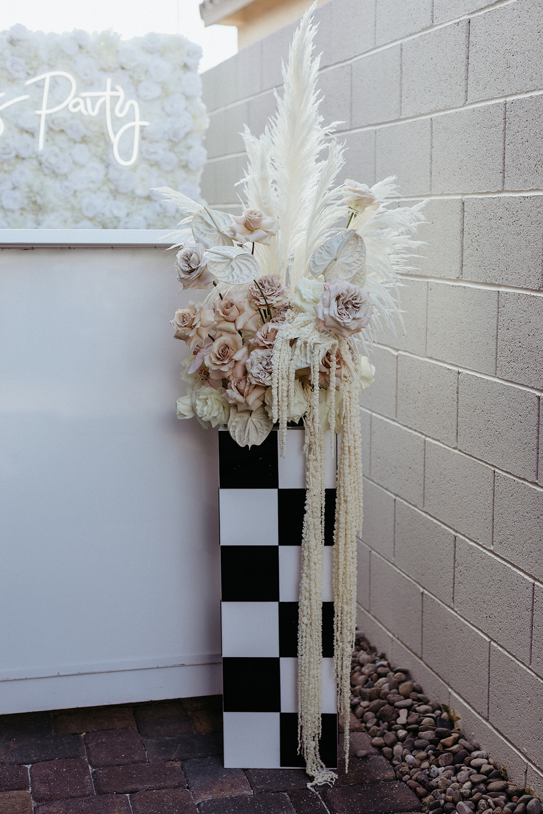 Modern-Boho Reception Florals with Checkered Black and White Stand 