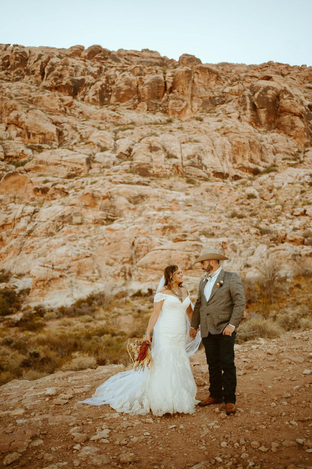 Newlyweds adventuring the desert together in Las Vegas 