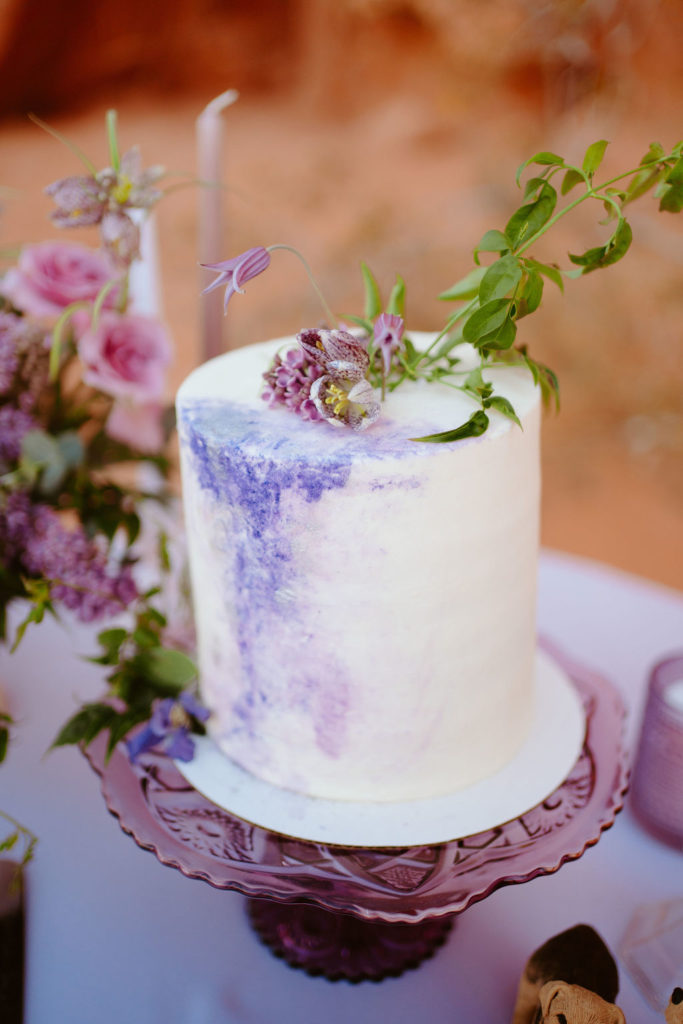 Round White Cake with Purple Accents and Floral for The Best Cake for Elopements