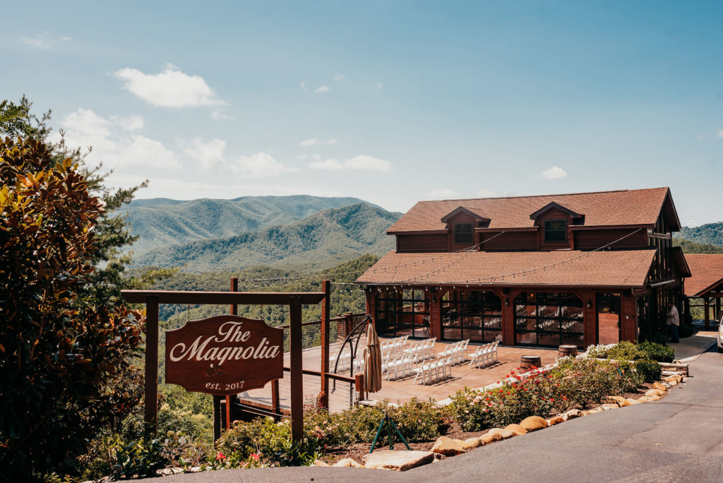 The Ultimate Wedding Timeline. The Magnolia venue located at the top of the smokey mountains in Tennessee 