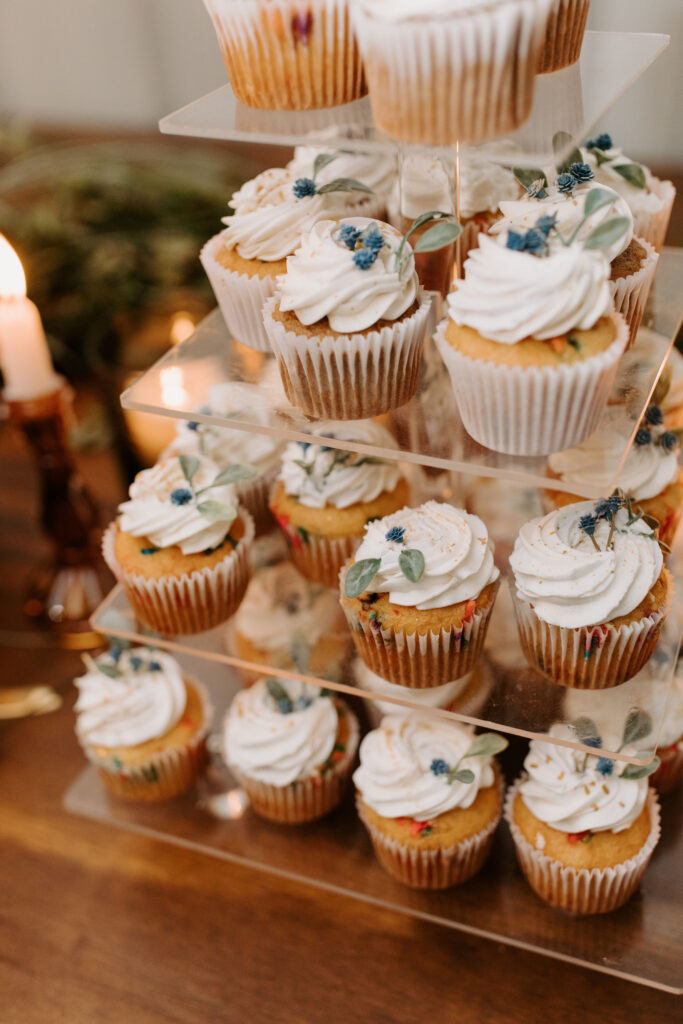 Cupcakes for wedding 