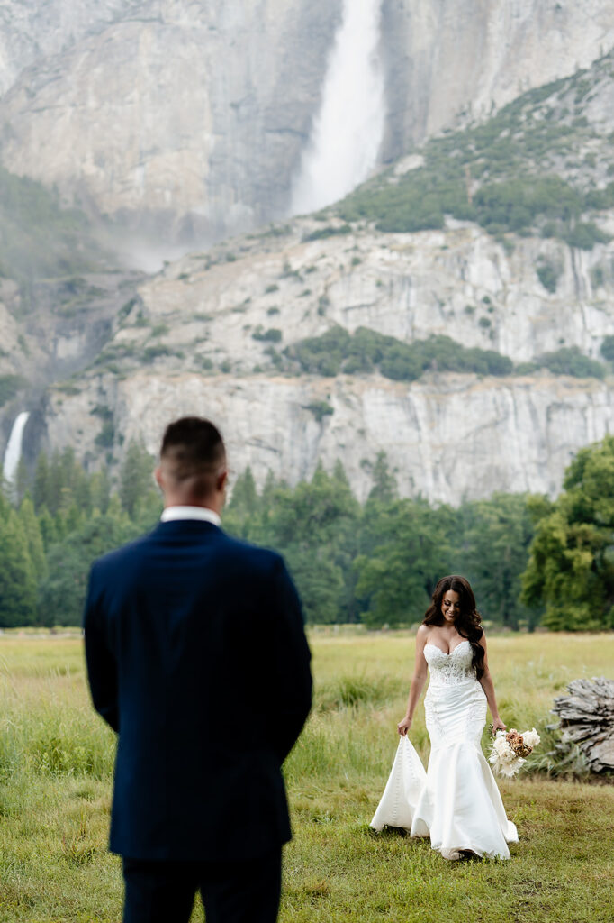 Yosemite Micro-Wedding: Why Intimate Celebrations are a Vibe. Bride walking toward groom 