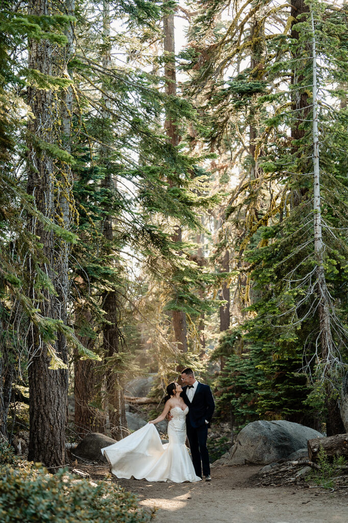Yosemite Micro-Wedding: Why Intimate Celebrations are a Vibe. Newlyweds in Forest 