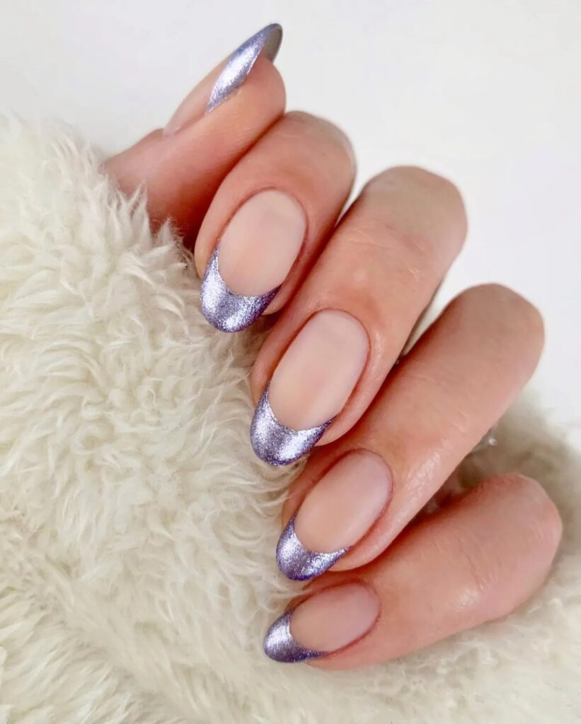 Glittery lavender wedding nails 